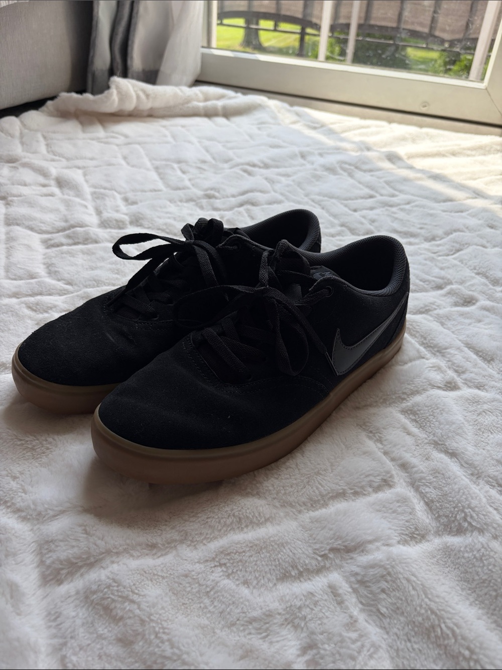 Nike Black Sneakers with Gum Sole - Low Top Casual